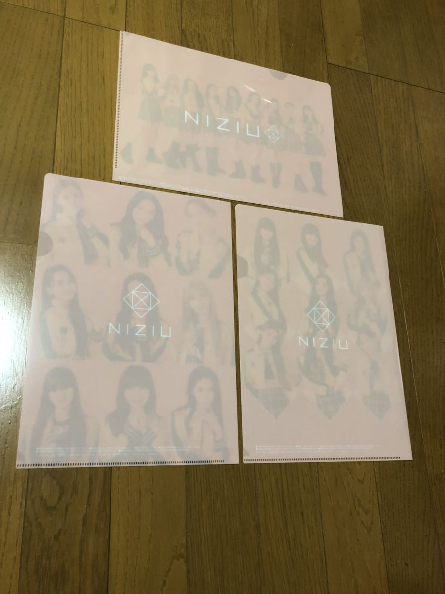 NIZIU クリアファイル3枚セット 【超新作】 NIZIU クリアファイル3枚セット 【超新作】