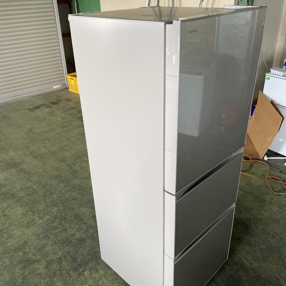 K0502-8 TOSHIBA 3ドア 冷凍冷蔵庫 2017年製 330リットル GR-K33SXV