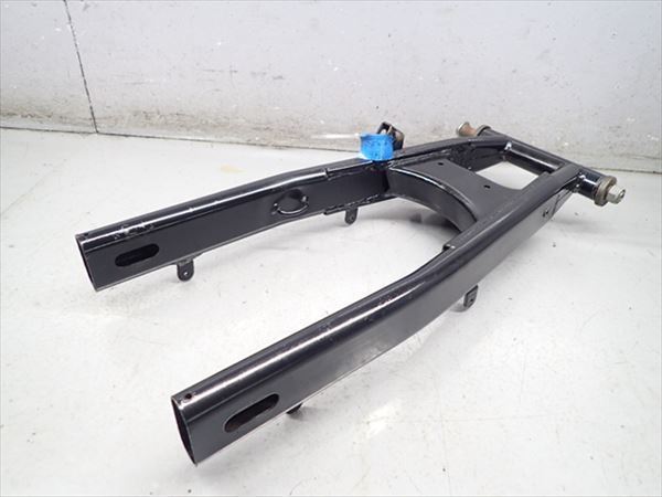 βBF28-4 Suzuki Bandit 250 GJ74A (H4 год ) оригинальный качающийся рычаг Swing Arm изгиб нет!