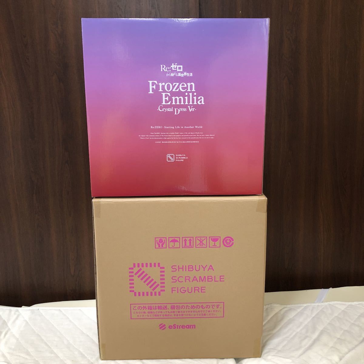 渋谷スクランブルフィギュア 氷結のエミリア -Crystal Dress Ver- 新品