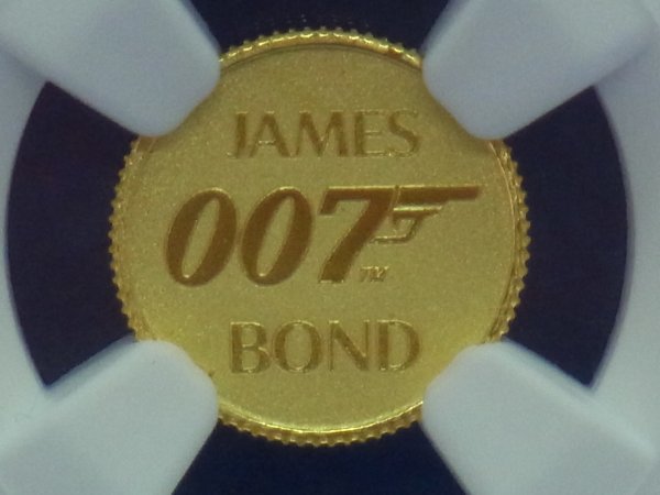 【真贋保証 最高鑑定】2020年 ツバル 007 ジェームズ・ボンド 2ドル 金貨 NGC MS70 モダンコイン_画像3