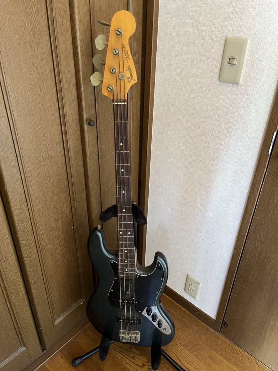 1 jpy * Fender fender JAZZ BASS TRADE MARK ELECTRIC BASS offset guitar electric bass JAPAN