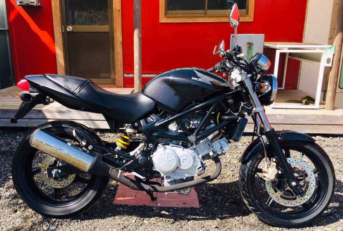 HONDA VTR250 MC33-120 売り切り (検 CBR ホーネット ニンジャ
