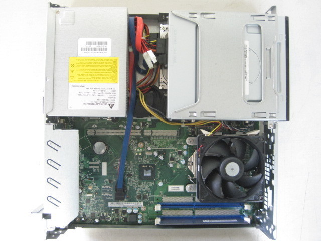 Fujitsu ESPRIMO D551/GX Celeron G1610 2.60GHz RAM 2GB HDD 250GB 