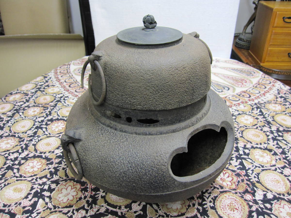 鉄の茶釜（蓋は銅製です）_画像2