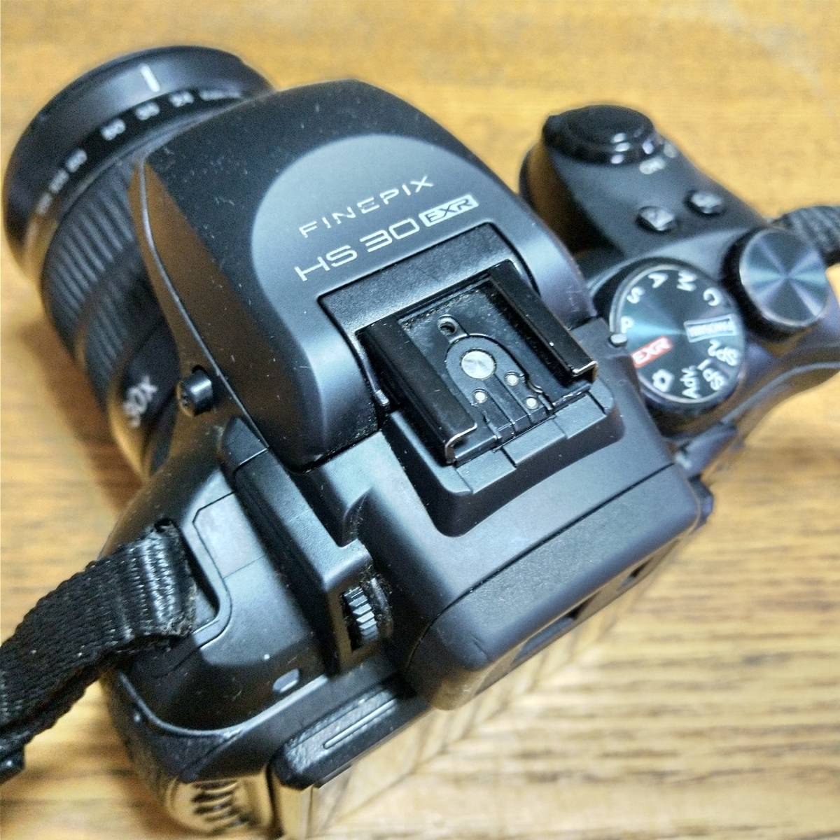 美品】☆FUJIFILM ファインピックス FinePix HS30EXR 1600万画素/CMOS