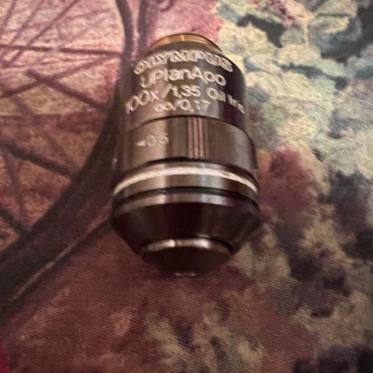 OLYMPUS製対物レンズ UPlanApo 100x/1,35 Oil Iris 0.17 顕微鏡 OLYMPUS製対物レンズ UPlanApo 100x/1,35 Oil Iris 0.17 顕微鏡