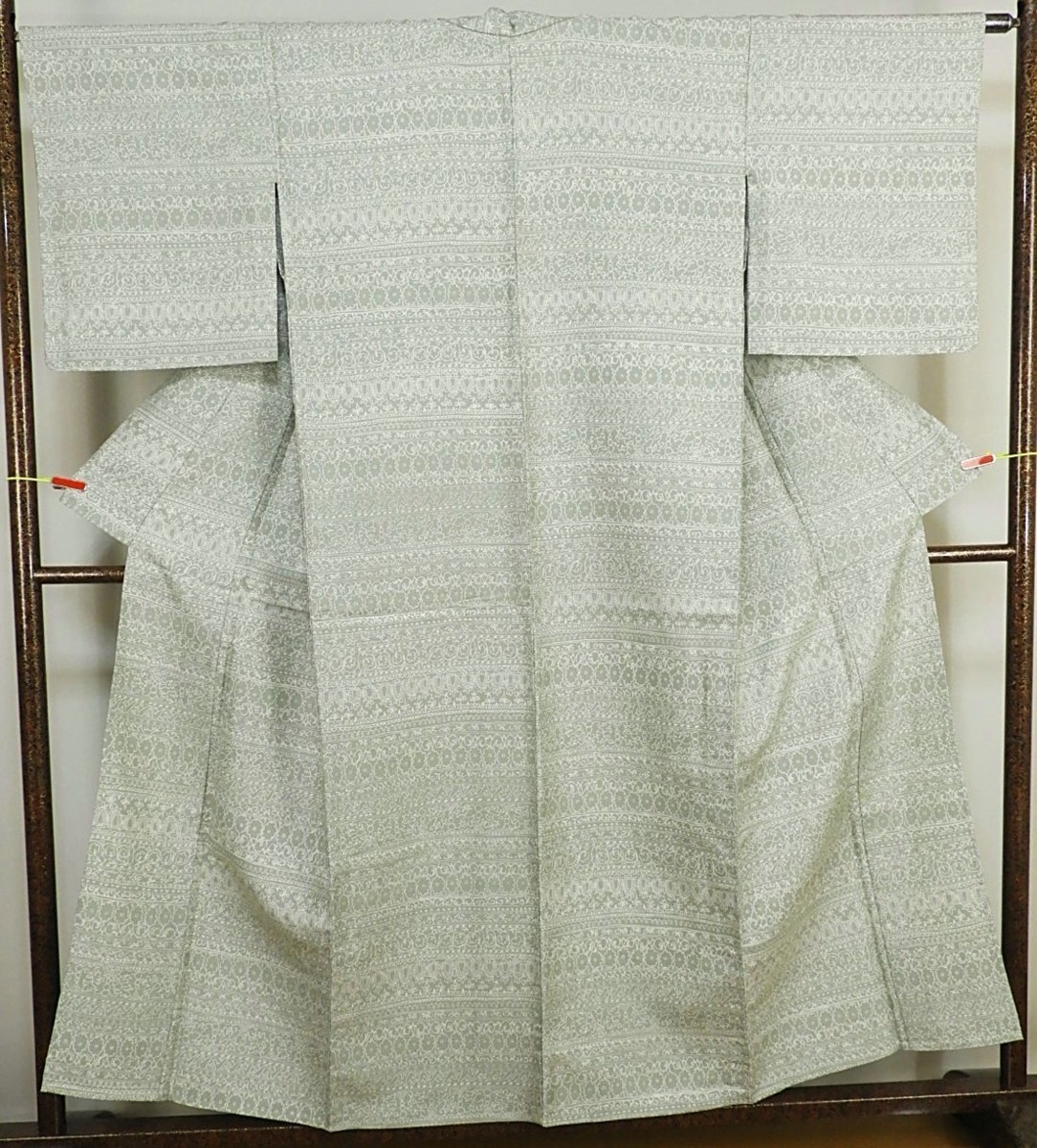【送料無料/新品】 T86 正絹 単衣 小紋着物 創作的な花柄 身丈156cm 仕立て上がり 【送料無料/新品】 T86 正絹 単衣 小紋着物 創作的な花柄 身丈156cm 仕立て上がり