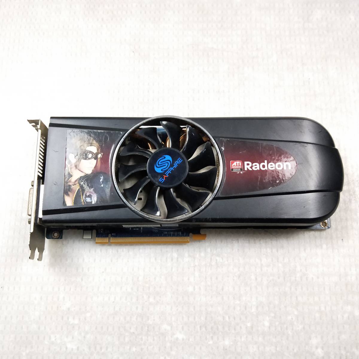 【中古パーツ】HD5870 1G GDDR5 PCI-E DUAL DVI/HDMI/DP グラフィックポード /ビデオカード PCI-E ■XK780-3_画像1