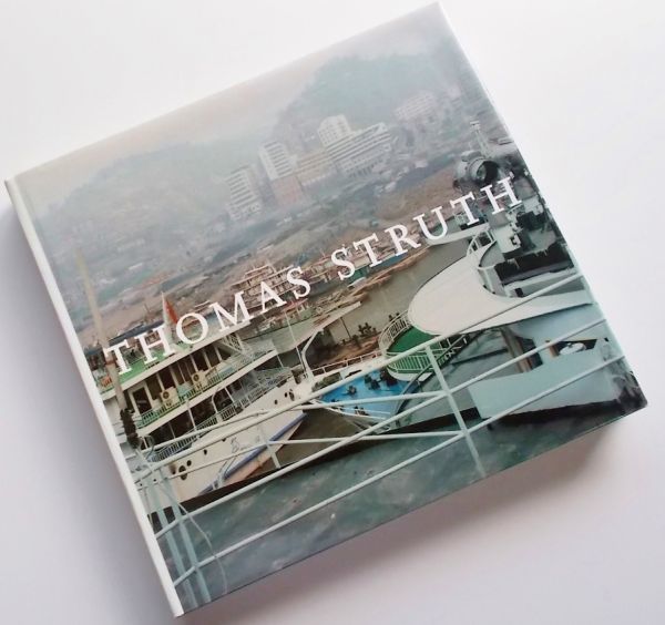 大型洋書トーマス シュトゥルート写真集 THOMAS STRUTH 1977-2002ドイツベッヒャー派街路美術館ポートレートパラダイス風景人物建物森林他 商品细节 | Yahoo! JAPAN Auction | One Map by FROM JAPAN 大型洋書トーマス シュトゥルート写真集 THOMAS STRUTH 1977-2002ドイツベッヒャー派街路美術館ポートレートパラダイス風景人物建物森林他 商品细节 | Yahoo! JAPAN Auction | One Map by FROM JAPAN