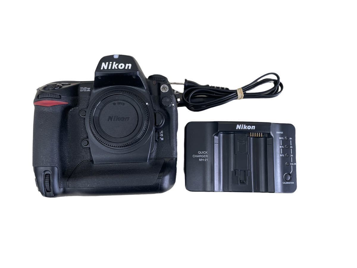 2022年5月新作下旬 Nikon D90・バッテリー・チャージャー - デジタルカメラ