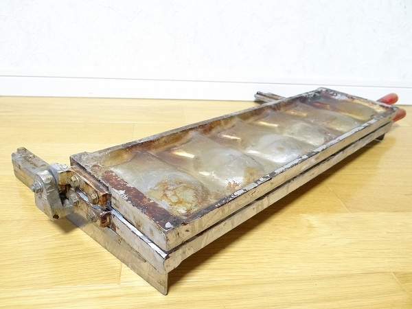 希少 ビンテージ 鯛焼き アルミ板 たい焼き器 焼き型 6匹 レトロ 希少 ビンテージ 鯛焼き アルミ板 たい焼き器 焼き型 6匹 レトロ