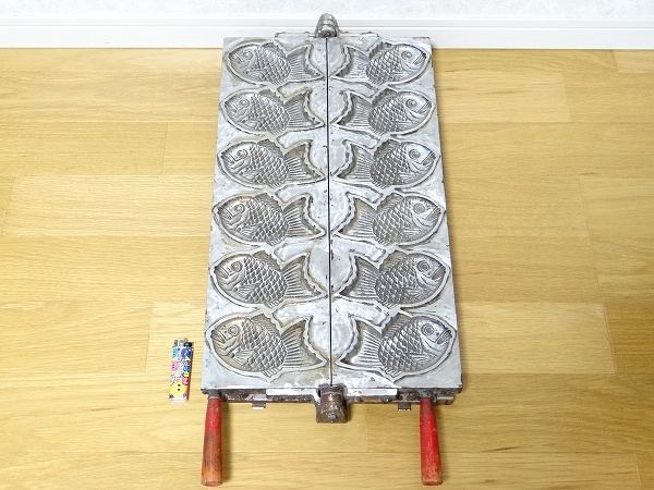 希少 ビンテージ 鯛焼き アルミ板 たい焼き器 焼き型 6匹 レトロ 昭和 当時物_画像1