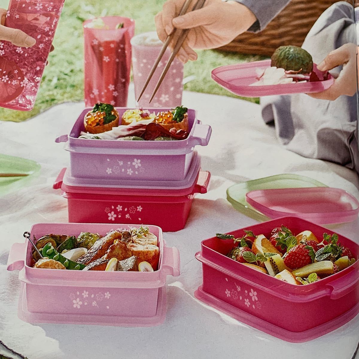 新品 タッパーウェア スクエアケース スノーフレークギフト 9個セット 新品タッパーウェアスクエアケーススノーフレークギフト9個セット