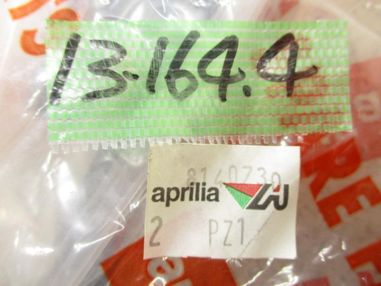 ☆新品未使用☆ 純正(AP8140730) フューエルゲージクイックコネクター アプリリア 純正SST aprilia 13-164.4_画像3