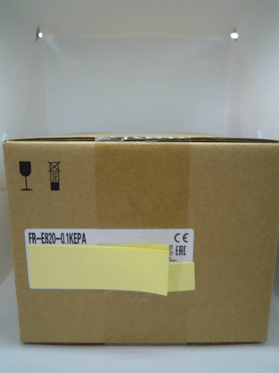 三菱 インバーター FR-E820-0.1K-EPA (新品）