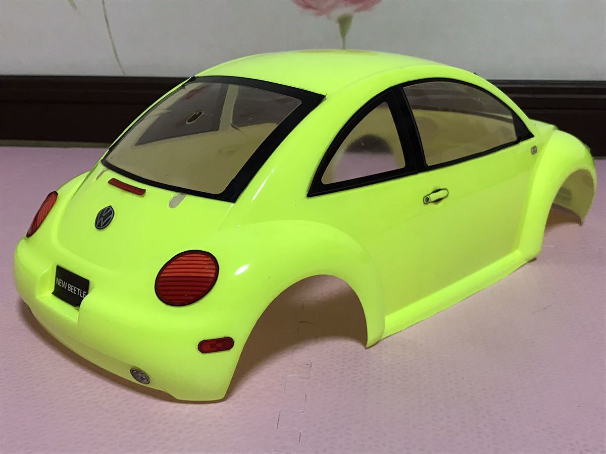 送料無料　1/10 フォルクスワーゲン　ニュービートル　塗装済　完成品　ラジコン　ボディ　TAMIYA VOLKSWAGEN NEW BEETLE RC BODY