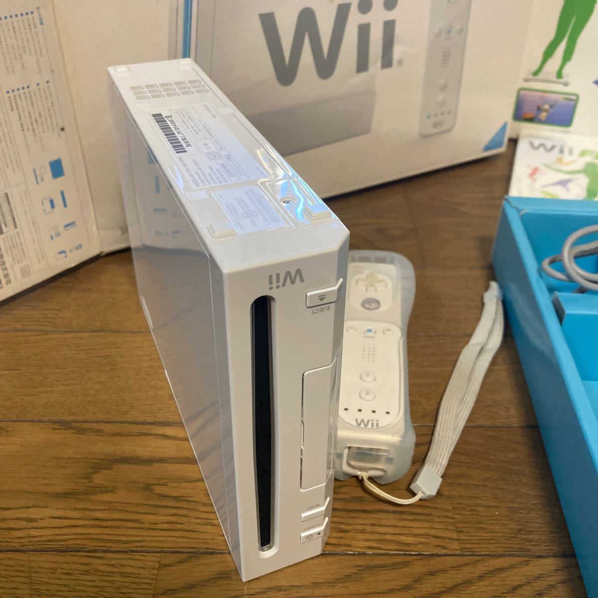 Wii本体　Wii Fit セット　値下げ不可
