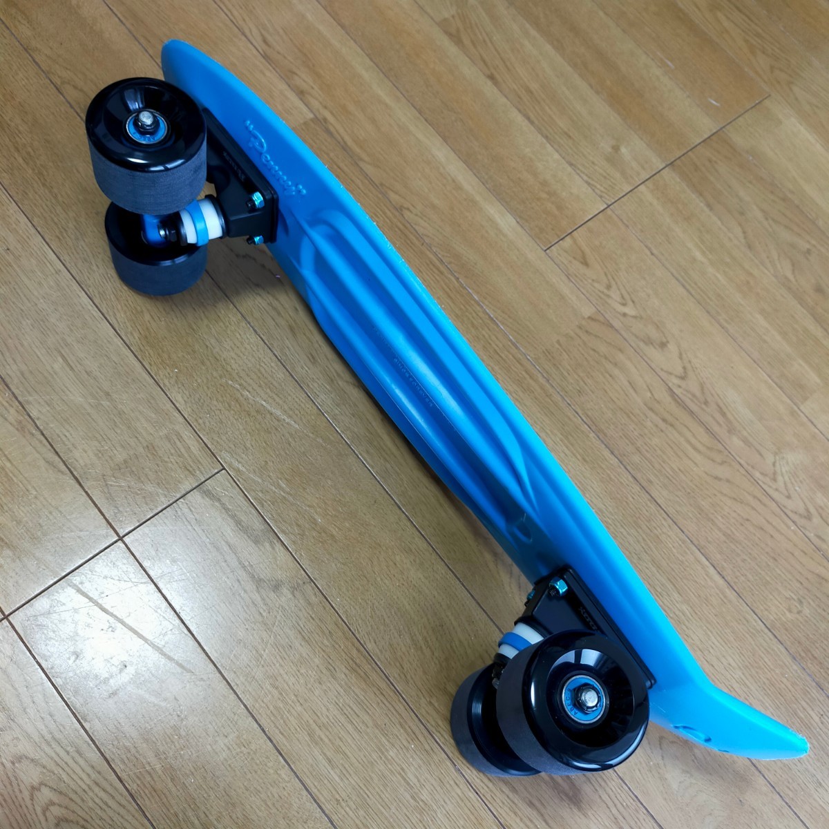 カスタム ペニー Penny 22インチ スケートボード クルーザー 青 カスタム ペニー Penny 22インチ スケートボード クルーザー 青