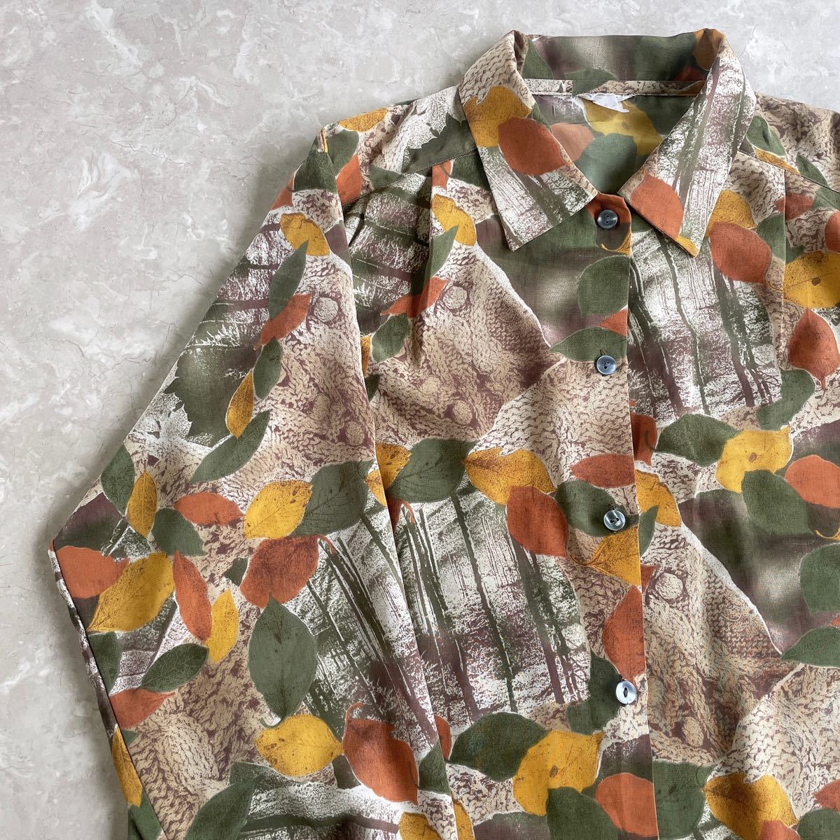 PayPayフリマ|used レトロ リーフ模様 シャツ ブラウス古着 ヴィンテージ vintage 総柄 柄 PayPayフリマ|used レトロ リーフ模様 シャツ ブラウス古着 ヴィンテージ vintage 総柄 柄