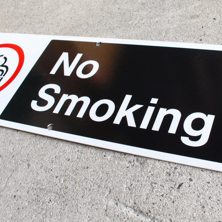 看板 ロードサイン NO SMOKING 禁煙 高さ18×幅50.8cm スチール製 反射タイプ アメリカ製 標識 アメリカン雑貨_画像4