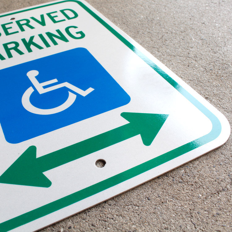 看板 ロードサイン Reserved Parking 障害者用駐車場 高さ46×幅30.5cm 障害者用駐車場 アルミニウム 反射タイプ 標識 アメリカン雑貨の画像3