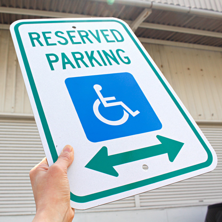 看板 ロードサイン Reserved Parking 障害者用駐車場 高さ46×幅30.5cm 障害者用駐車場 アルミニウム 反射タイプ 標識 アメリカン雑貨の画像4