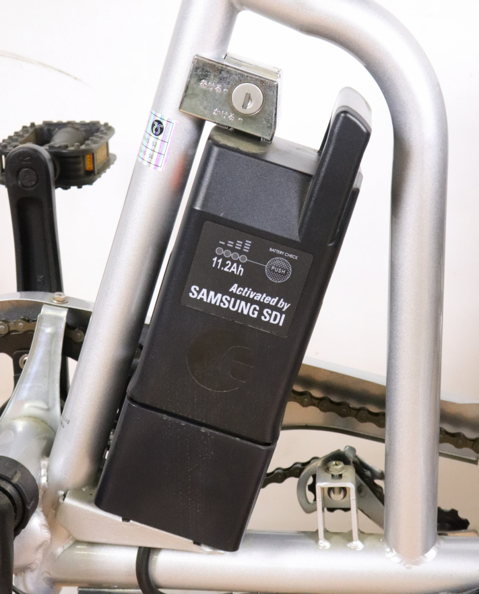 【発送不可】【動作OK】eisan bike エイサンバイク 20インチ 電動アシスト自転車 三輪自転車 充電器 バッテリー ES-LB-E3 説明書 060JHMH07