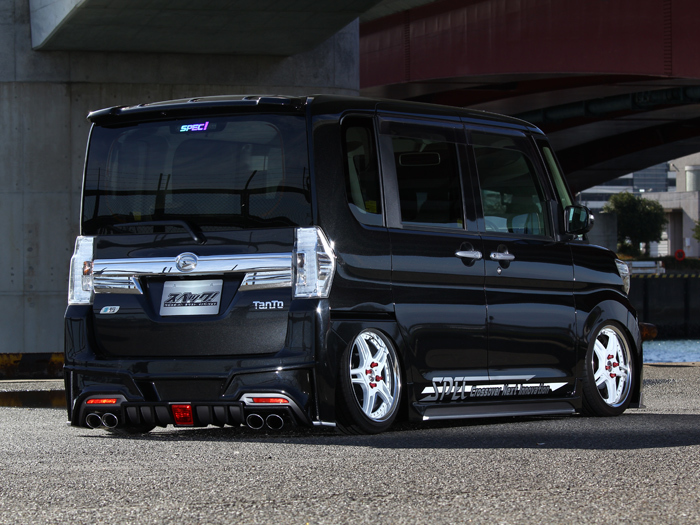 ダイハツ タントカスタム LA600S 専用 マフラー ロゴ入り( SPEC! リアディフューザー Ver,2 Ver,3 Ver,4 専用品 ) 社外品_画像7