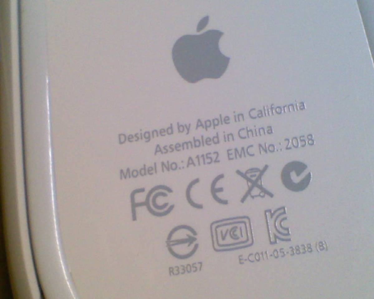 Apple 純正 Mac USB接続光学式マウス- A1152