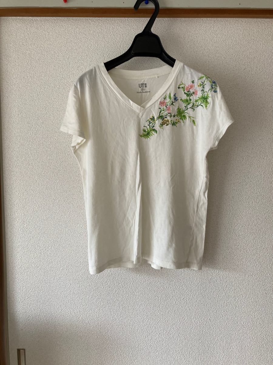 UNIQLO×スタジオサンダーソン VネックTシャツ 花柄刺繍|Yahoo UNIQLO×スタジオサンダーソン VネックTシャツ 花柄刺繍|Yahoo