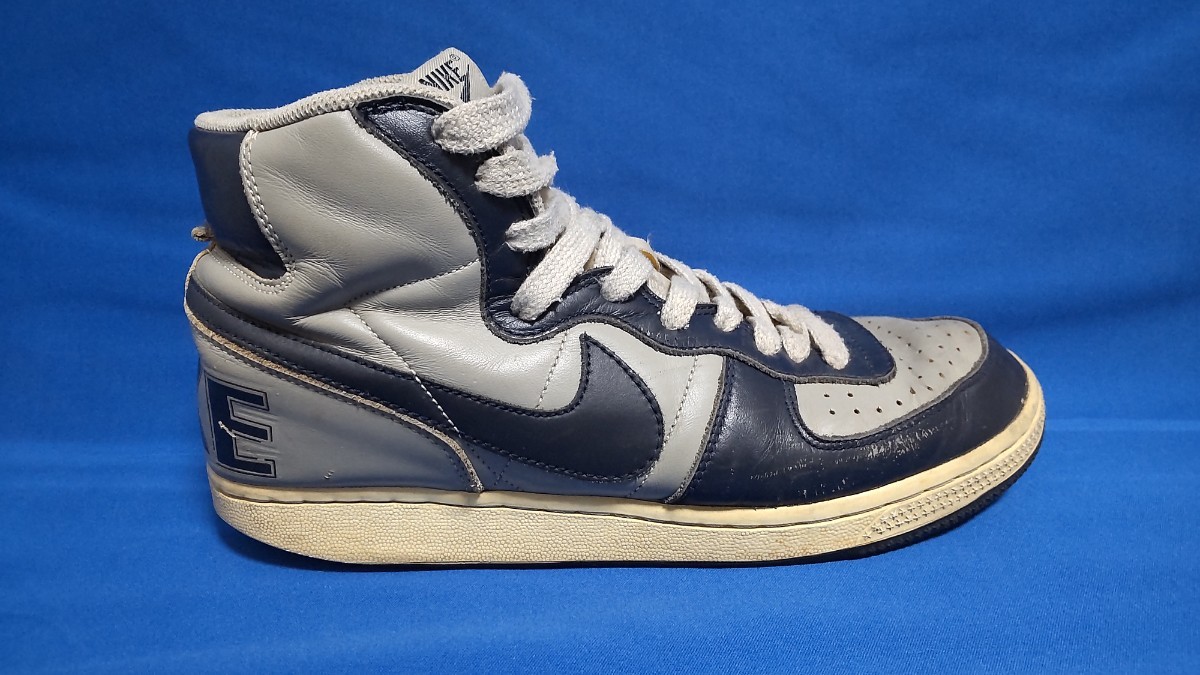Paypayフリマ Nike ターミネーター ハイ 27cm 03年 復刻 ナイキ Terminator High 紺 グレー 中古品 Paypayフリマ Nike ターミネーター ハイ 27cm 03年 復刻 ナイキ Terminator High 紺 グレー 中古品