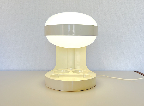 Yahoo!オークション - Kartell カルテル KD29 ホワイト 照明 Joe Yahoo!オークション - Kartell カルテル KD29 ホワイト 照明 Joe