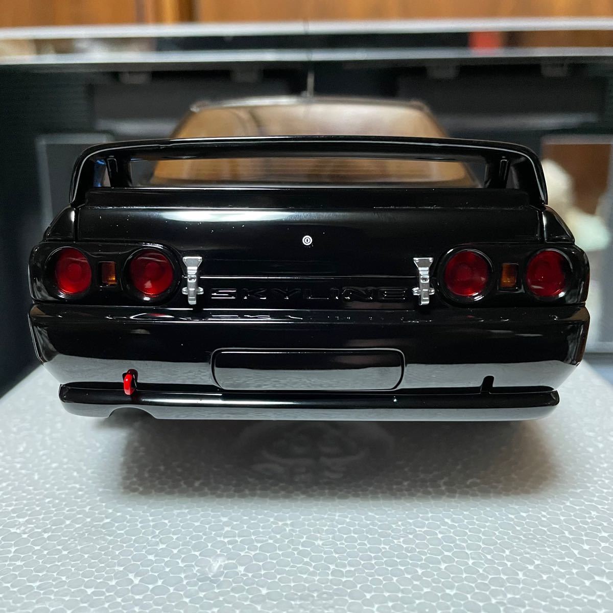 未展示品　オートアート1/18日産スカイラインGT-R R32 ブラック