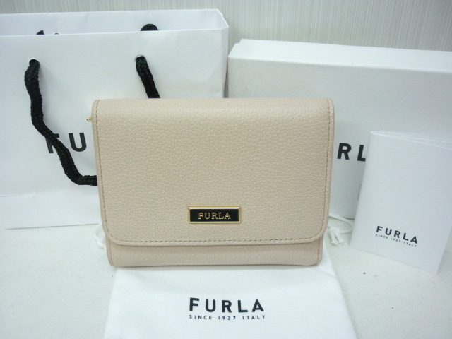 美品 FURLA フルラ 折りたたみ財布 PBG2RZY ピンクベージュ系 RITZY M TRIFOLD リッツィー エム トライフォールド　a_画像1