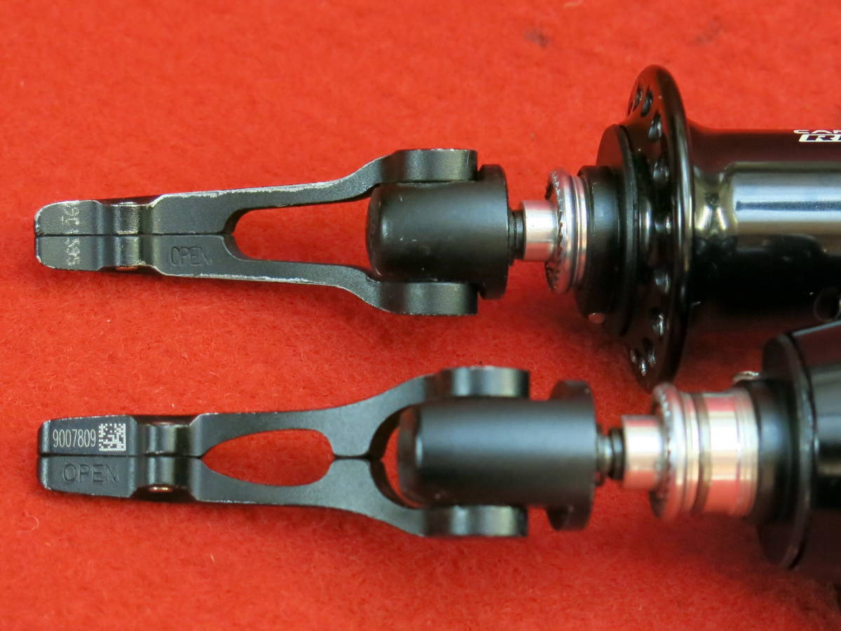11285 CAMPAGNOLO カンパニョーロ レコードRecord 前後ハブ 9速 11285 CAMPAGNOLO カンパニョーロ レコードRecord 前後ハブ 9速
