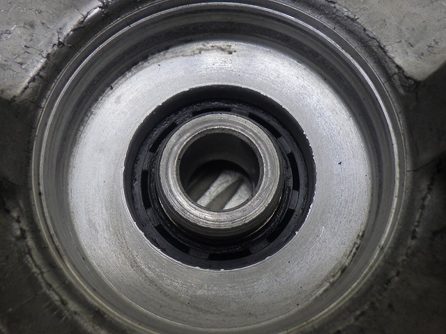 CB400SF　教習(xí)車　リアホイールハブ　ベース　NC31-1390***
