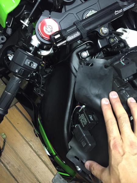 ZRX1200DAEG/ ZX-10R ＬＥＤウィンカーリレー　２ピンタイプ　_画像8