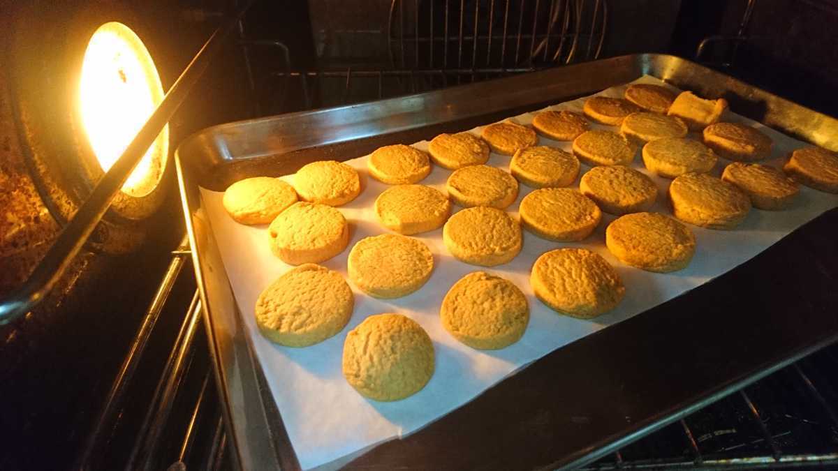 ★大袋特価【バタークッキー♪】30枚　風味豊かな　手作り　焼き菓子　クッキー_画像2