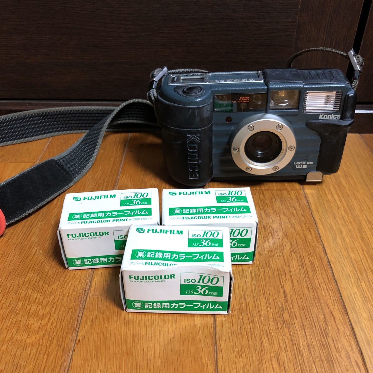 コンパクトフィルムカメラ コンパクトカメラ KONICA コニカ 現場監督