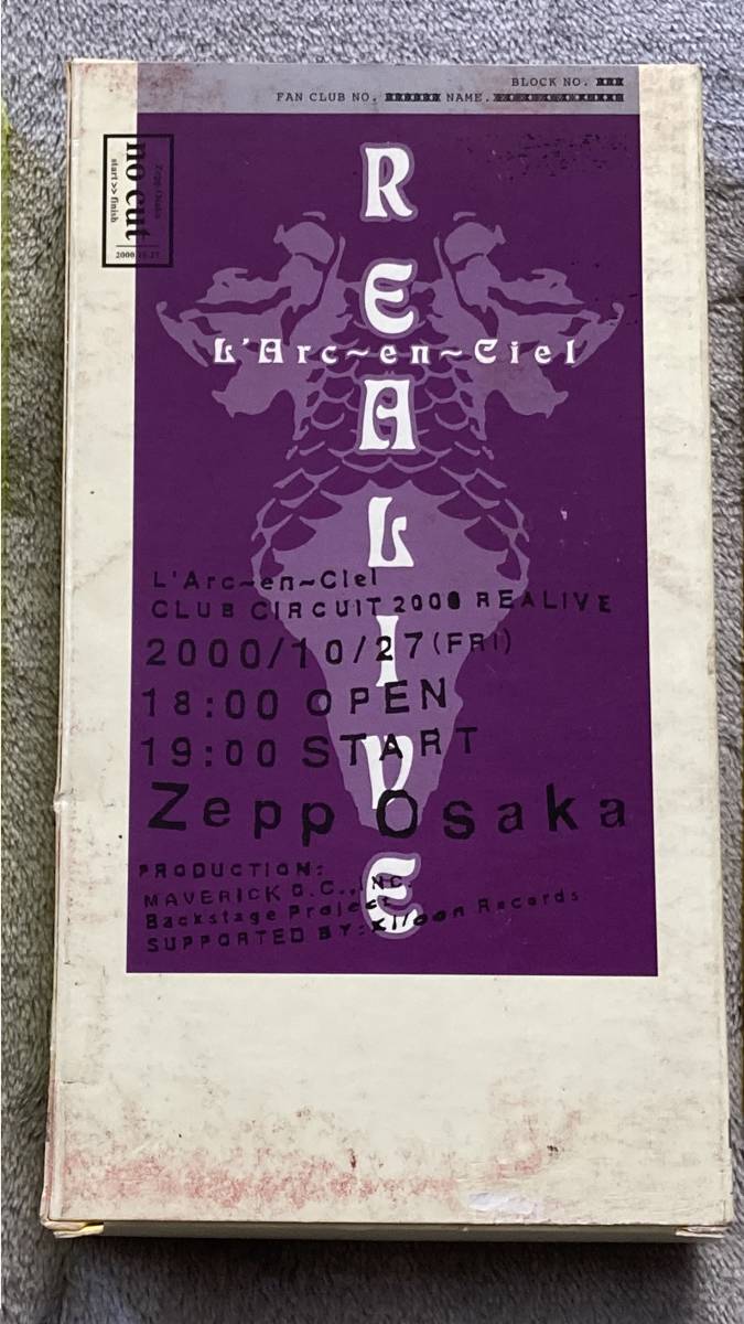 ♪【 VHS ビデオ 】 L'Arc-en-Ciel ラルクアンシエル CLUB CIRCUIT 2000 REALIVE-NO CUT-☆ビデオテープ KI / OON RECORDS KSV5 5058 USED_画像1