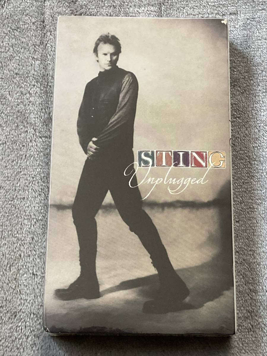 ♪ 【 VHS ビデオ 】STING / スティング ☆ Unplugged / アンプラグド / アコースティック ライヴ / LIVE 全８曲 ☆ HI-FI STEREO ♪_画像1