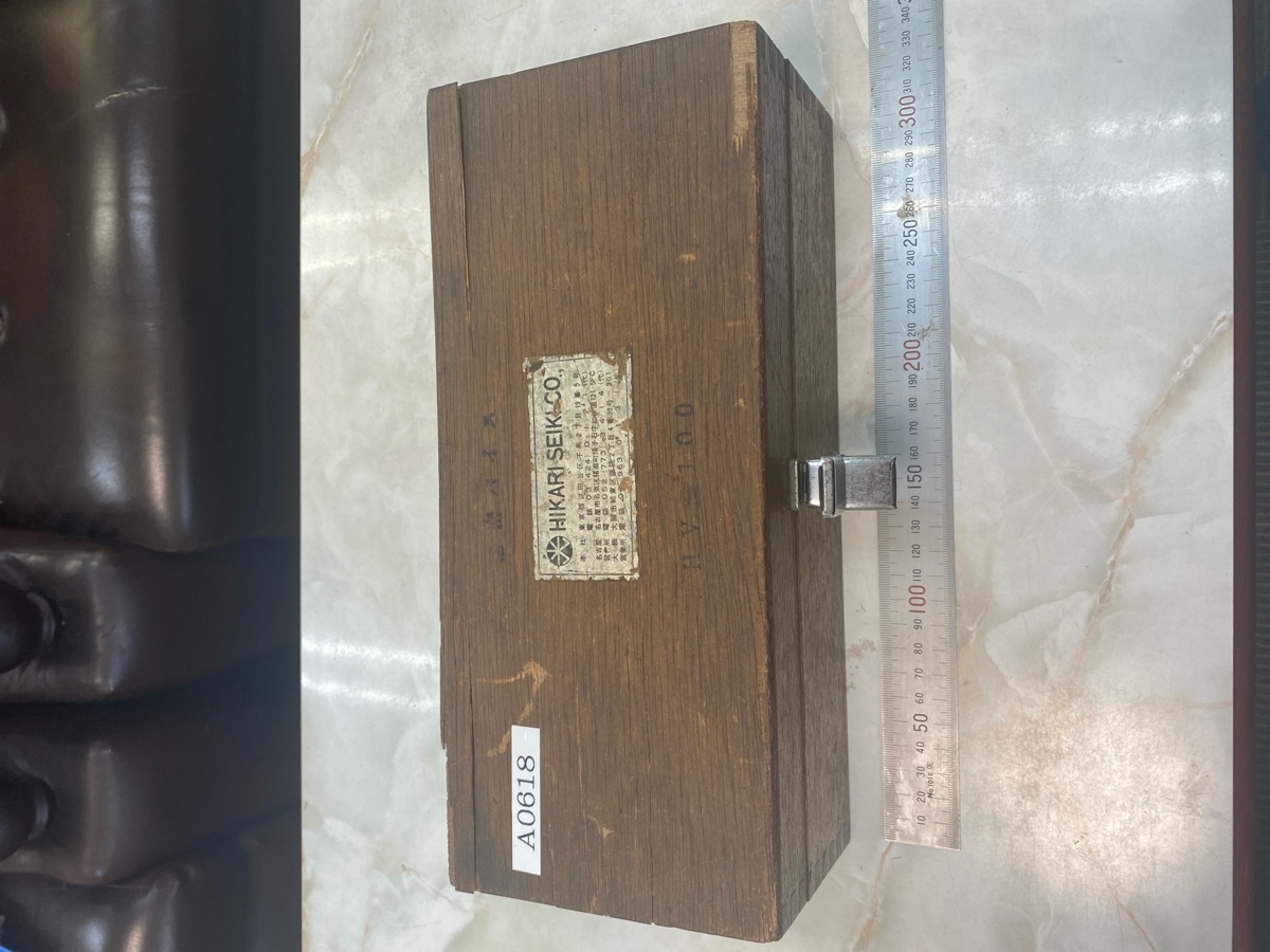 A0618 光精機 精密バイス HV-100 入荷しました!! 送料無料!! 一部傷有り。