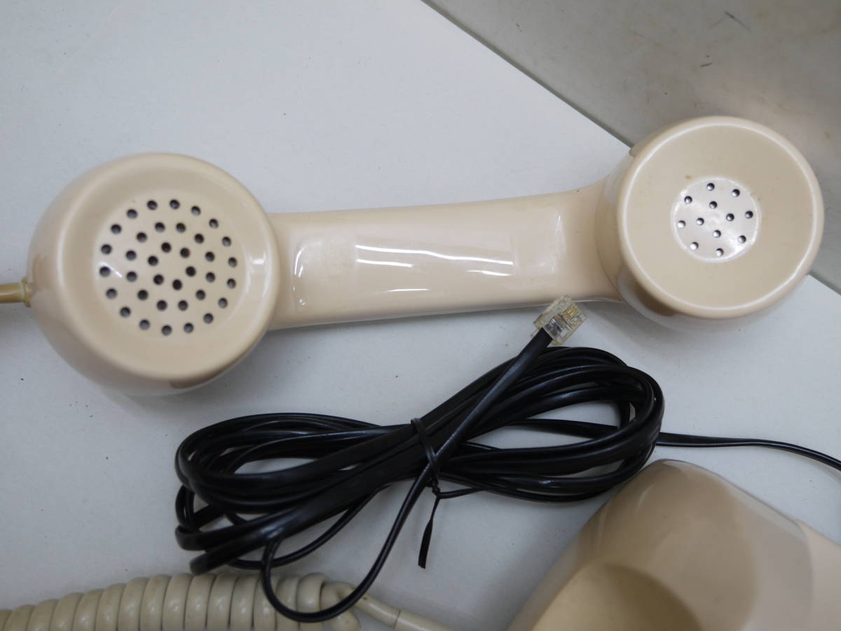  operation OK 600-P telephone machine ivory / cream color push button type antique Showa Retro 