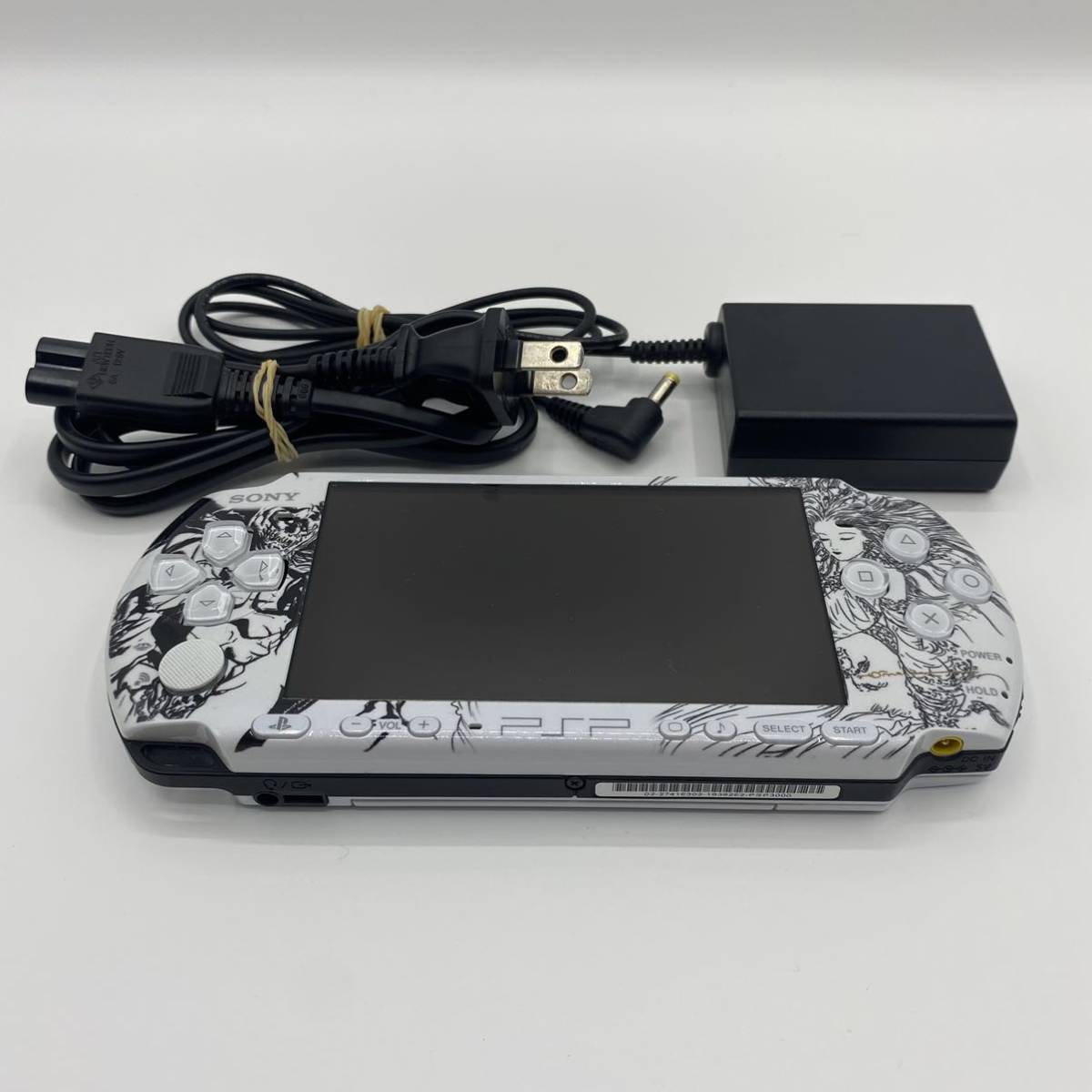 お取扱店 ★限定モデル★ PSP3000 ＋SONY製アダプター DISSIDIA012 携帯用ゲーム本体