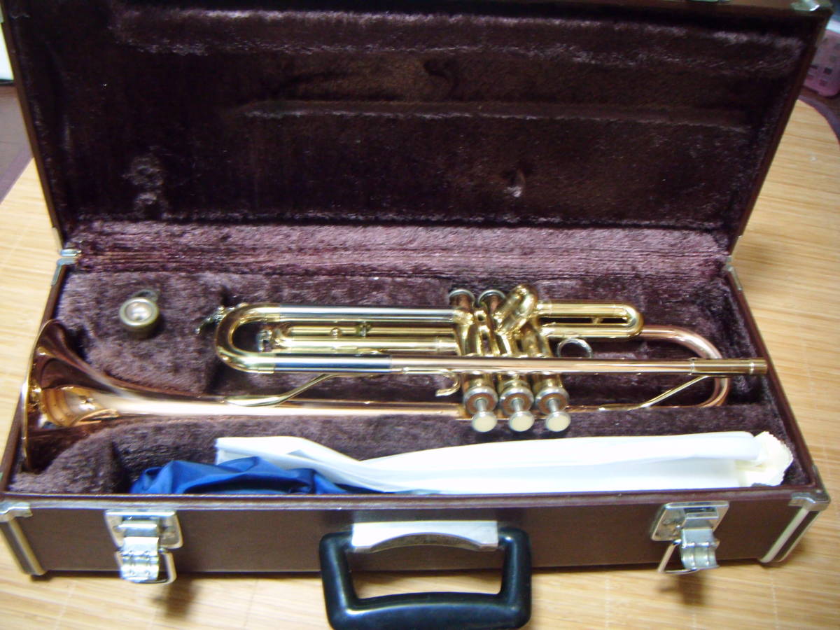 ヤマハ YAMAHA トランペット YTR-3320 赤ベル ( SILENT BRASS SB7-9
