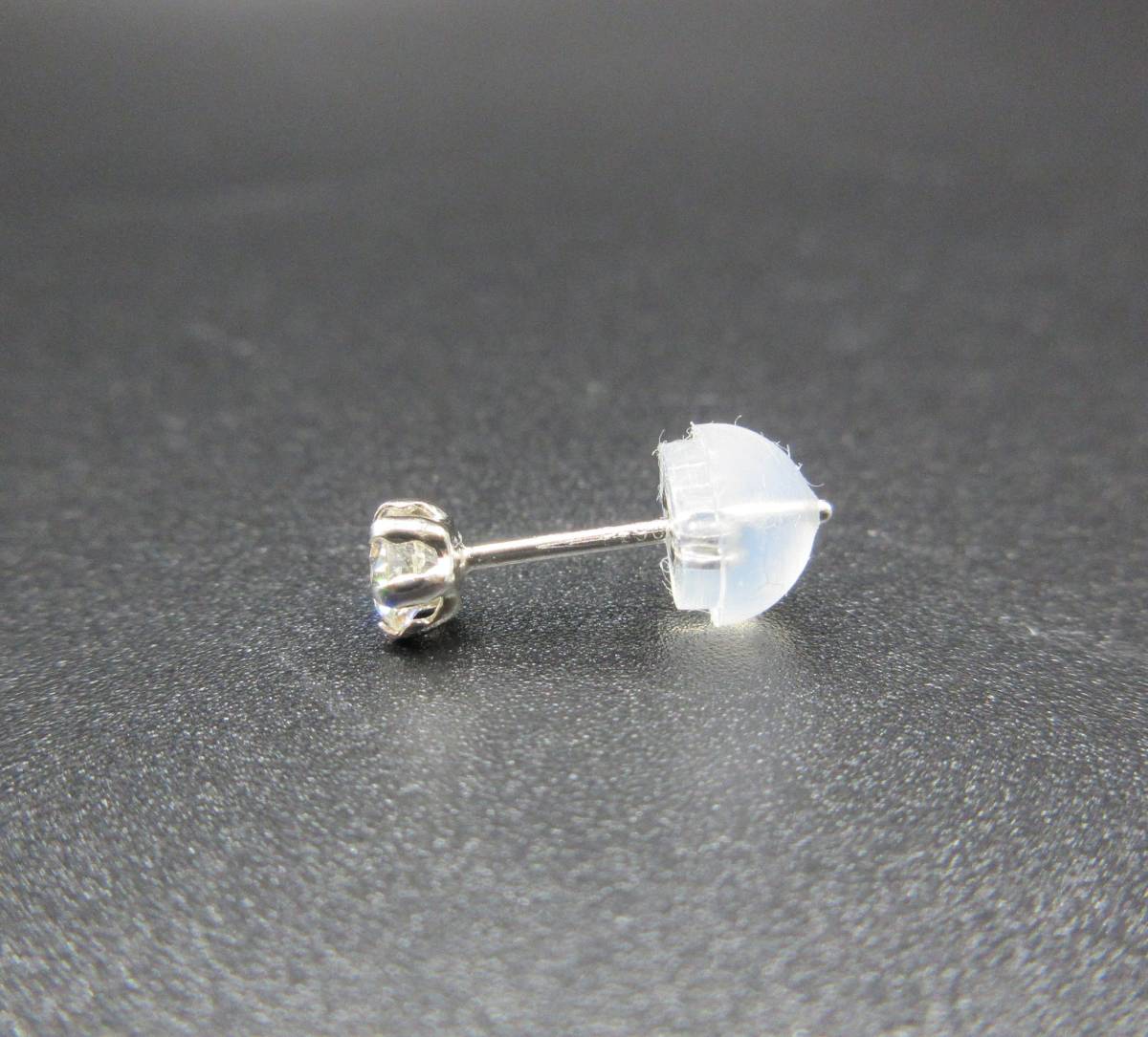 ヤフオク! - 2 新品 PT 天然ダイヤモンド 0.15CT ピアス 片...