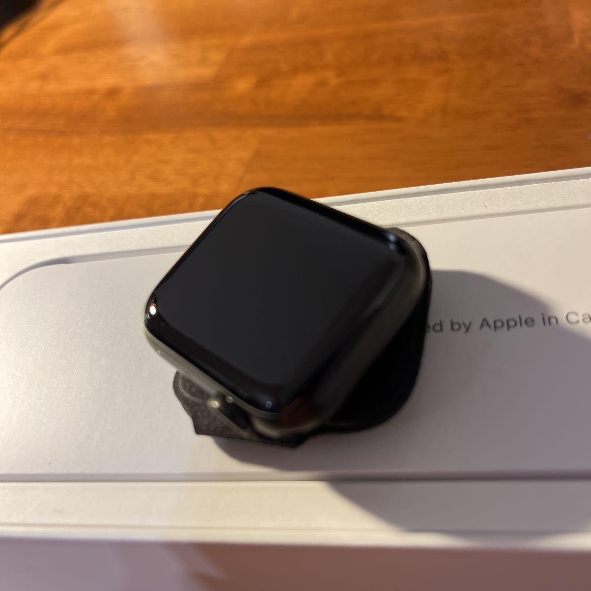  beautiful goods Apple Watch series5 Space black titanium Cellular 40mm