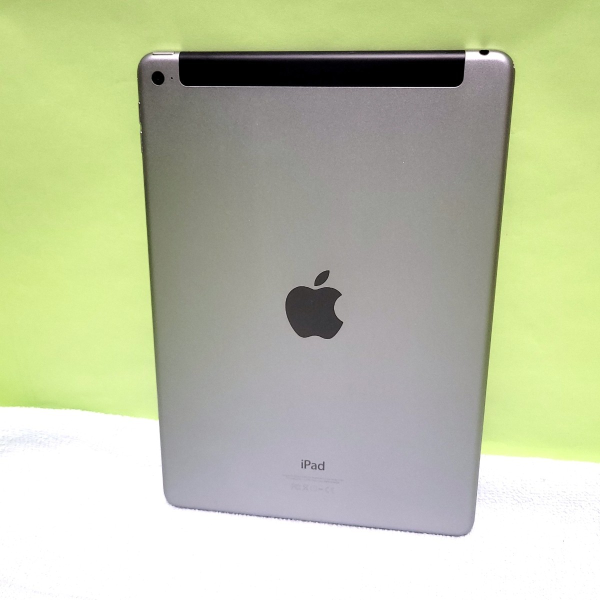 良品♪ 新品ケース・フィルム付き♪ Apple iPad Air 2 32GB cnema.fr