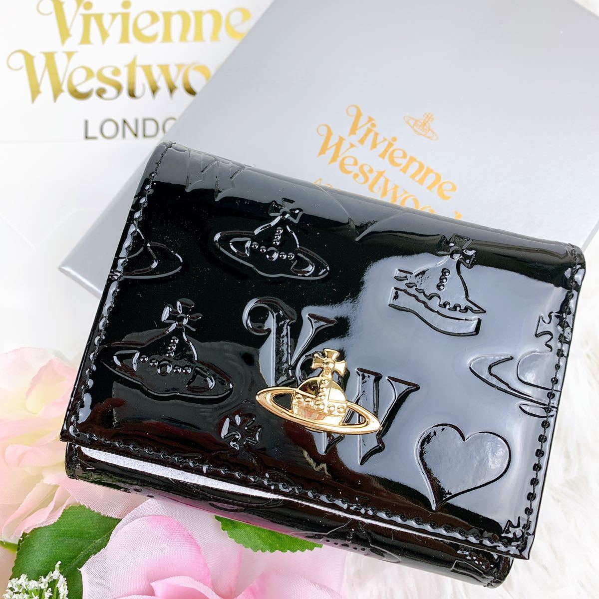 1円 Vivienne Westwood 【新品未使用】 ヴィヴィアンウエストウッド がま口 三つ折り 財布 エナメル オーブ 型押し プレゼント 折り財布 黒_画像1